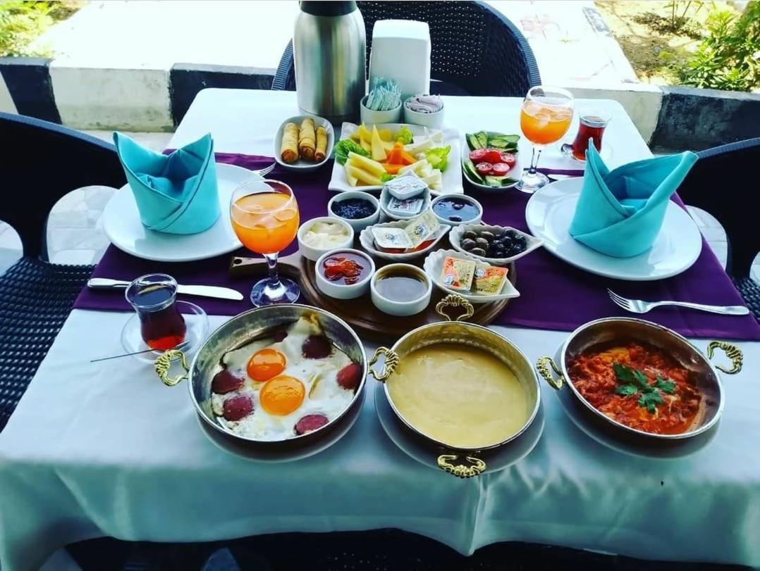 Riverside Garden Resort & Suna'S Beach Club Krini Ngoại thất bức ảnh