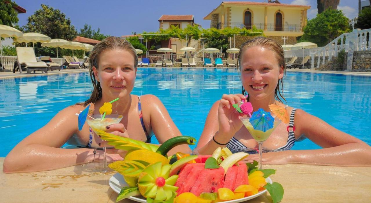 Riverside Garden Resort & Suna'S Beach Club Krini Ngoại thất bức ảnh